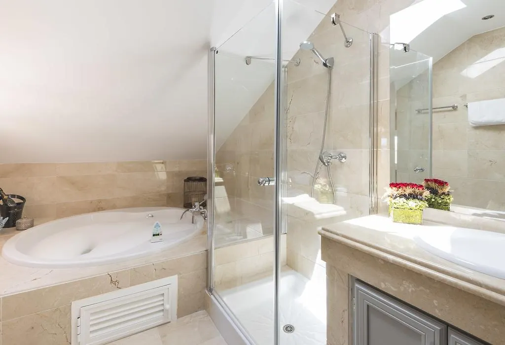 Vacation Marbella I Nueva Andalucia Golf Getaway Apartment